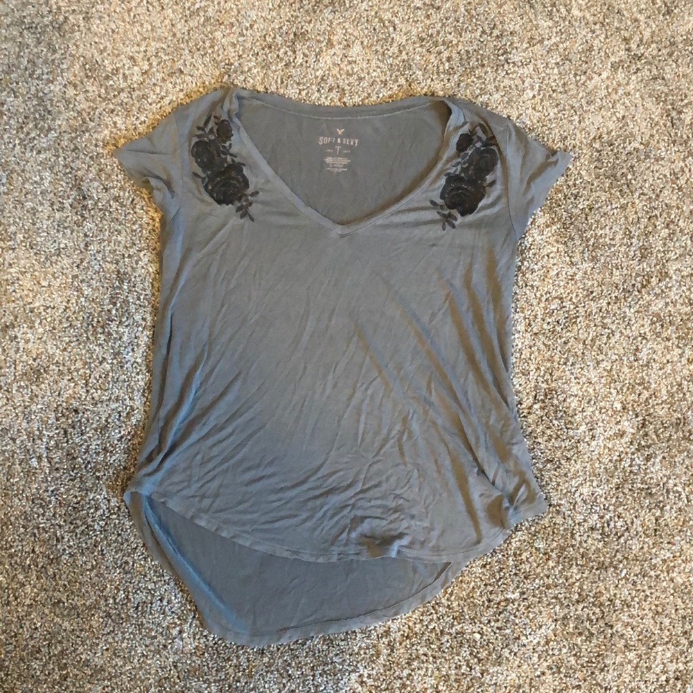 American Eagle soft & sexy T